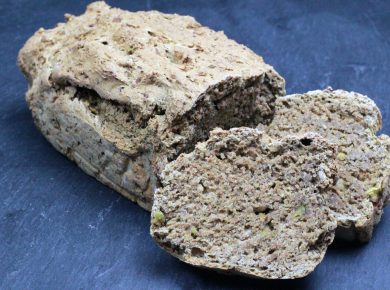 Avocado Brot mit Rosmarin (vegan)