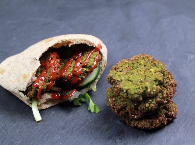 Grüne Erbsen Falafel