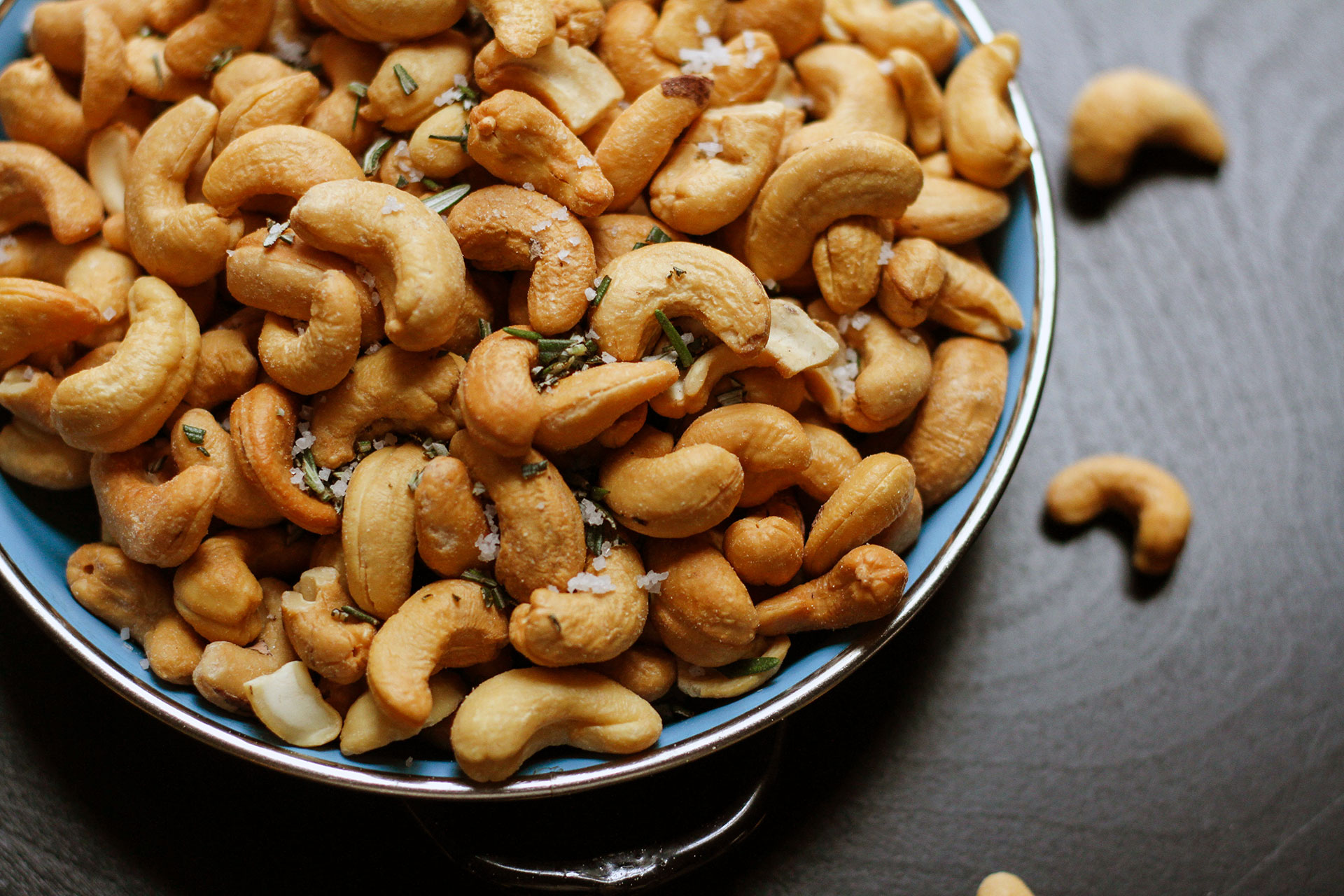 Cashews enthalten L-Tryptophan